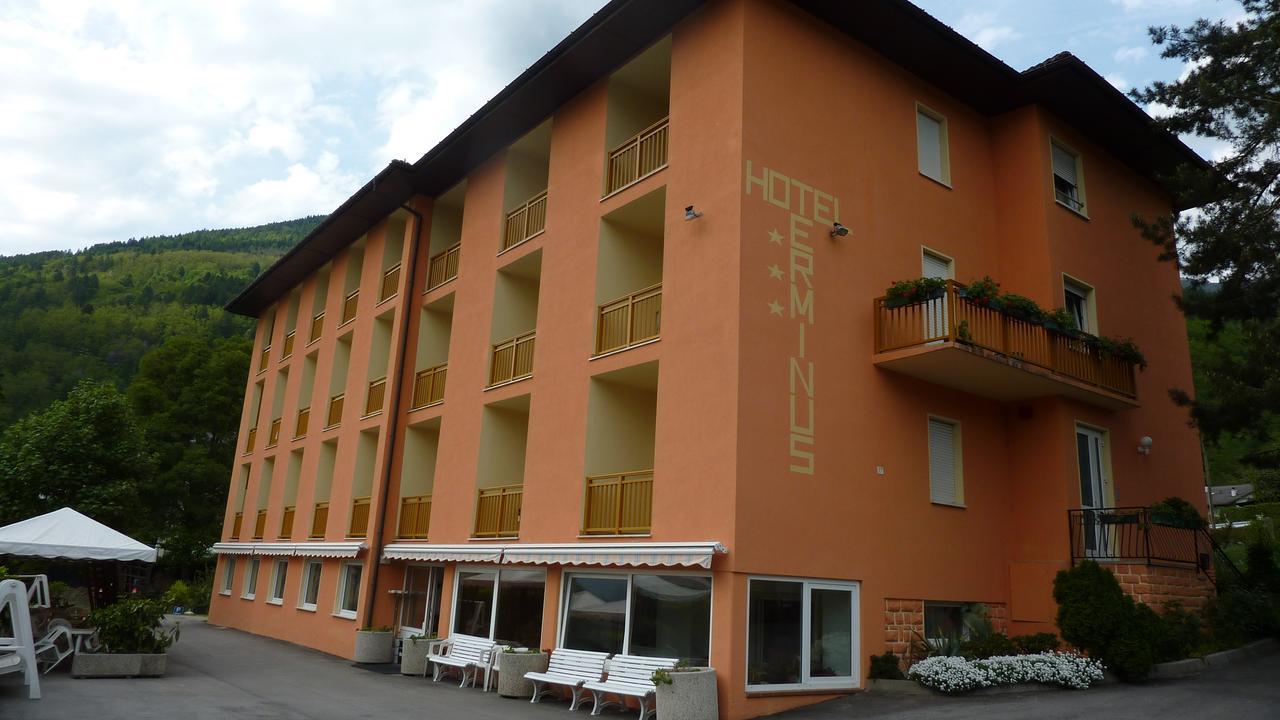 Hotel Terminus เลวิโกแตร์เม ภายนอก รูปภาพ